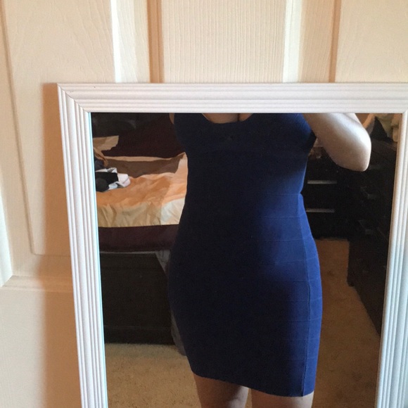 Mini dress - Picture 3 of 5